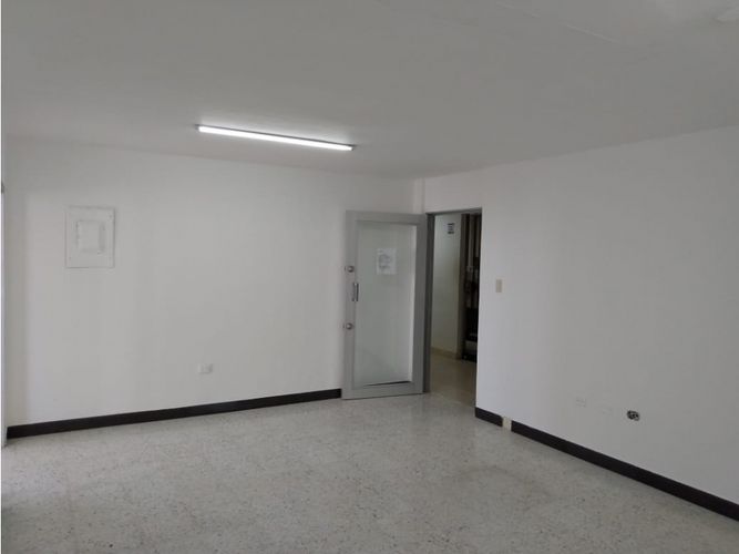 Oficina en arriendo en El Centro, Cartagena, 68 m² · foto 4 de 6