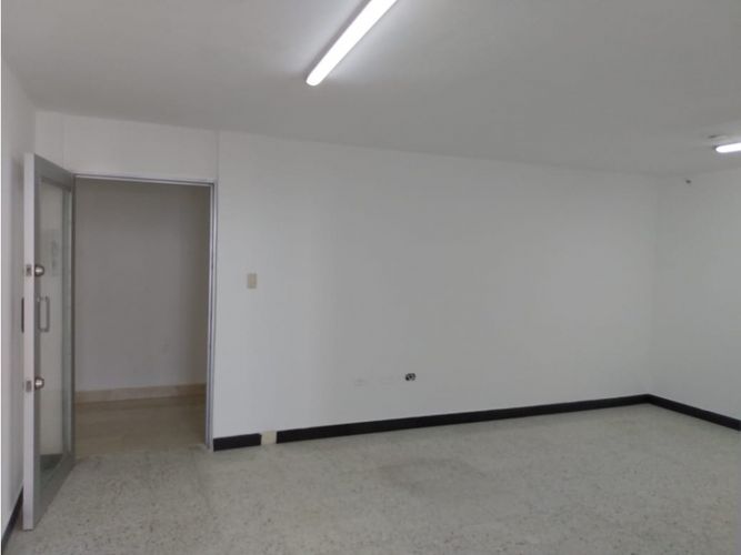 Oficina en arriendo en El Centro, Cartagena, 68 m² · foto 5 de 6