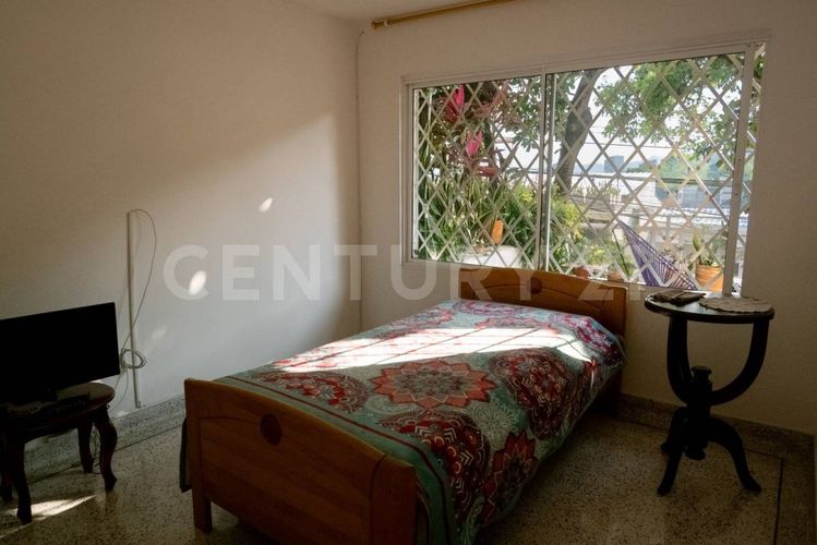 Casa de 5 alcobas en venta en San Fernando Viejo, Cali, 440 m² · foto 3 de 21