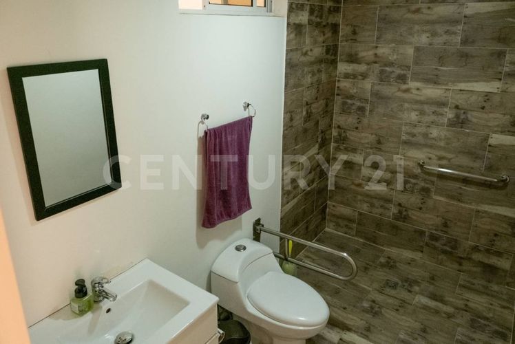 Casa de 5 alcobas en venta en San Fernando Viejo, Cali, 440 m² · foto 5 de 21
