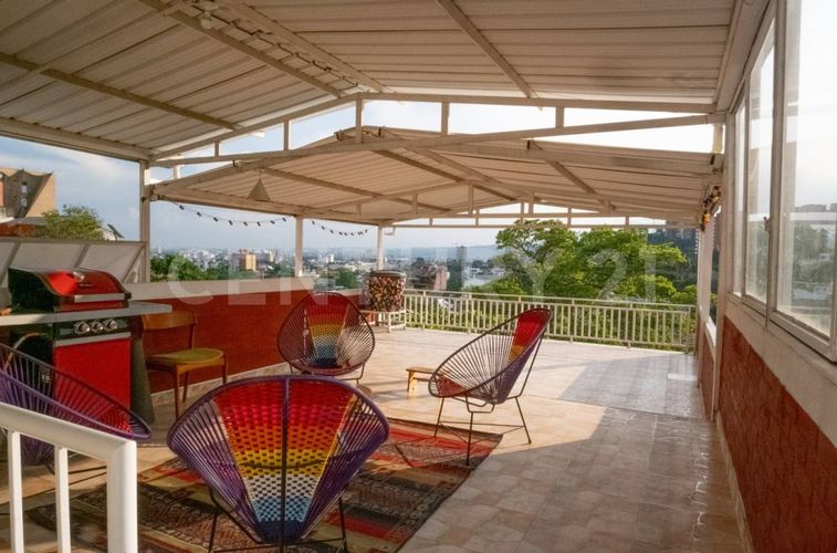 Casa de 5 alcobas en venta en San Fernando Viejo, Cali, 440 m² · foto 17 de 21