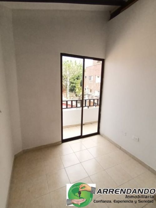 Casa de 4 alcobas en venta en San Pio X, Itagüí, 90 m² · foto 3 de 19