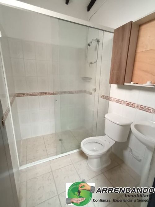 Casa de 4 alcobas en venta en San Pio X, Itagüí, 90 m² · foto 13 de 19