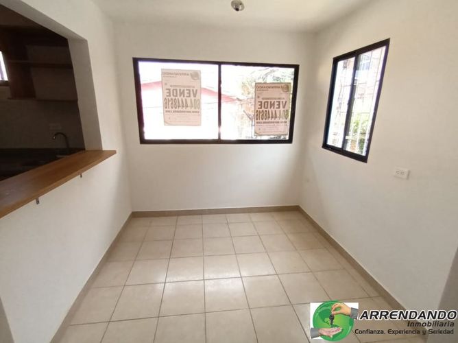 Casa de 4 alcobas en venta en San Pio X, Itagüí, 90 m² · foto 19 de 19