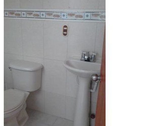 Apartamento de 3 alcobas en venta en Metropolitano Del Norte, Cali, 62 m² · foto 2 de 11