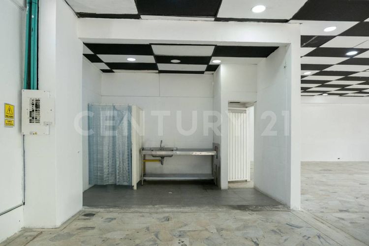 Local en arriendo en El Guabal, Cali, 539 m² · foto 11 de 20