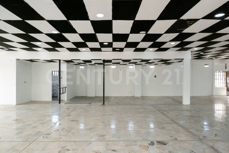Local en arriendo en El Guabal, Cali, 539 m² · foto 15 de 20