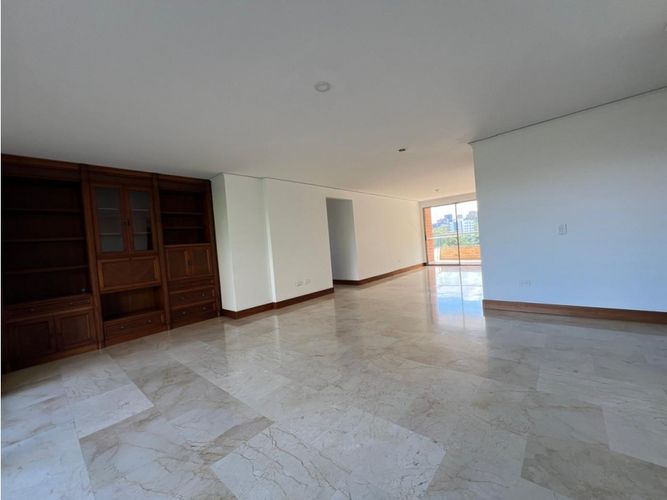 Apartamento de 3 alcobas en venta en San Lucas, Medellín, 170 m² · foto 5 de 20