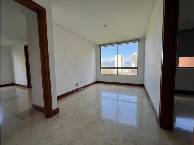 Apartamento de 3 alcobas en venta en San Lucas, Medellín, 170 m² · foto 10 de 20