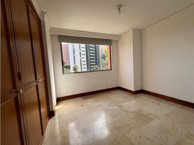 Apartamento de 3 alcobas en venta en San Lucas, Medellín, 170 m² · foto 11 de 20