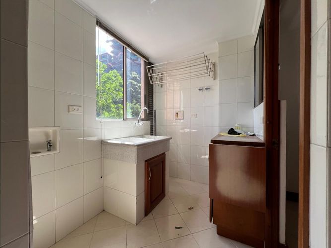 Apartamento de 3 alcobas en venta en San Lucas, Medellín, 170 m² · foto 17 de 20