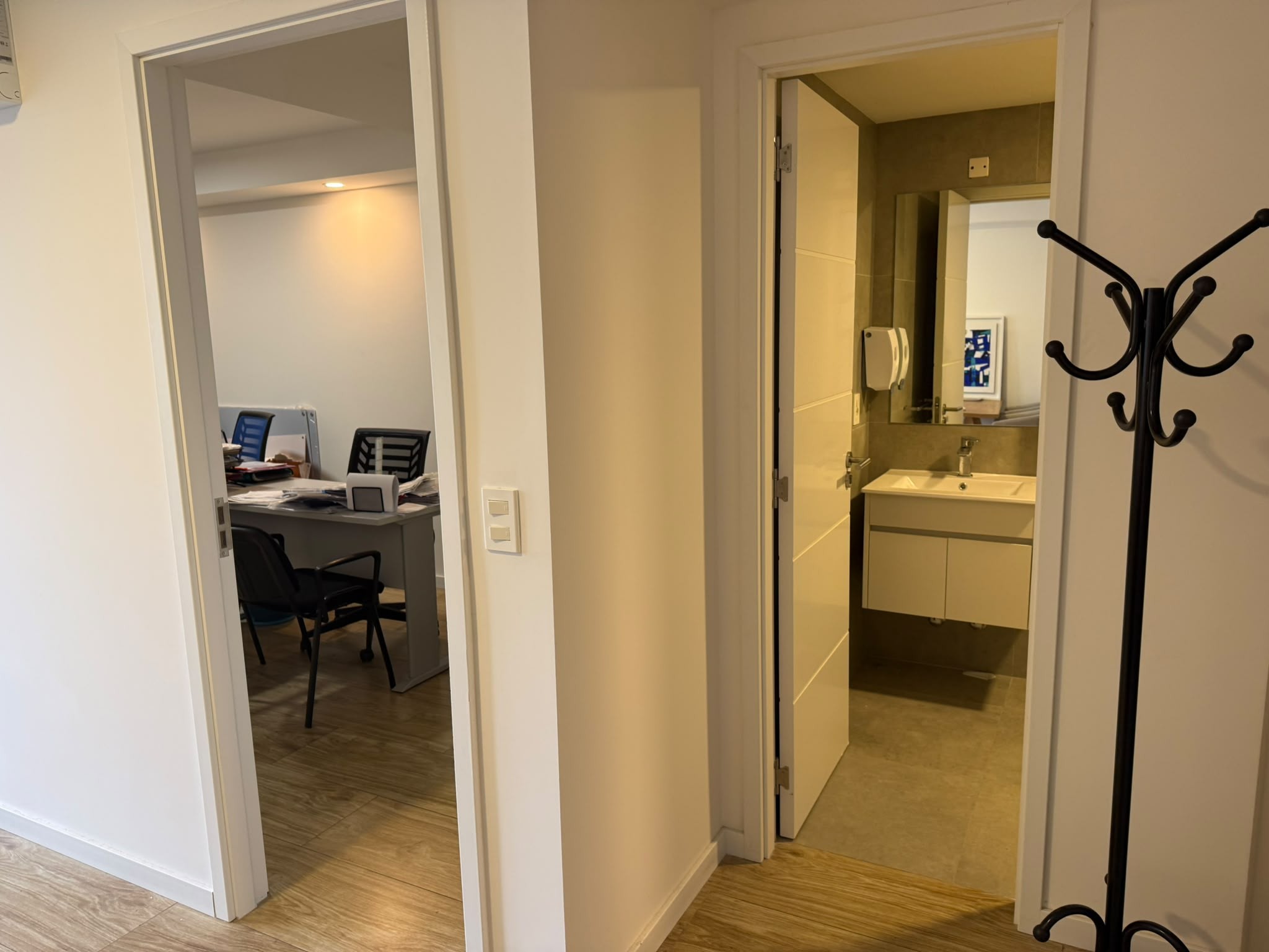 Exclusivo Apartamento de 1 Dormitorio con Terraza Privada en el Corazón de Pocitos. · Foto 8