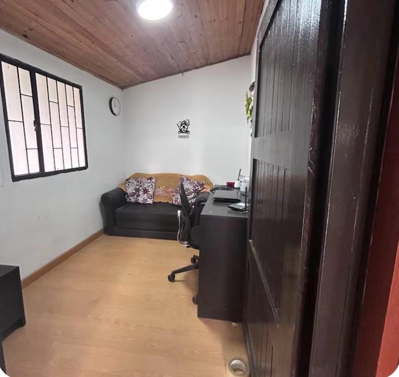 Casa en venta en El Libano, La Calera · foto 9 de 19