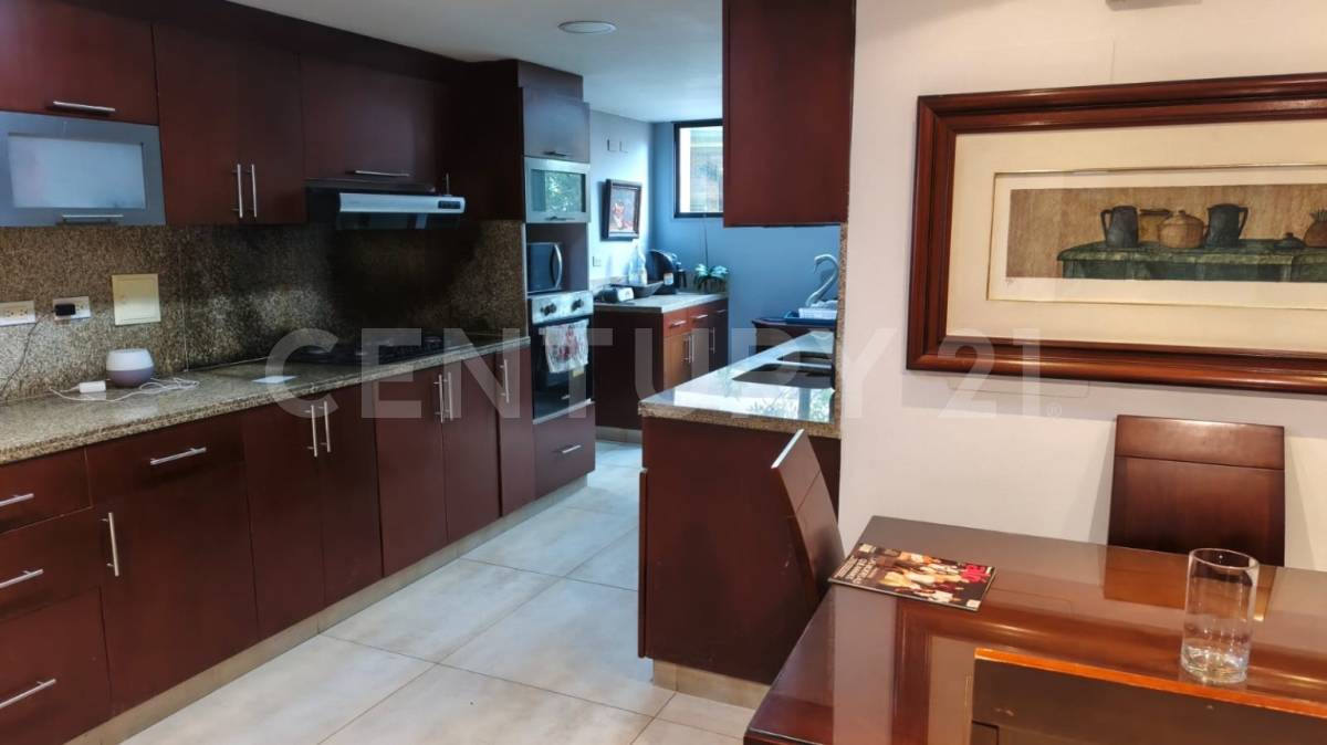Apartamento en venta en El Nogal, Bogotá · foto 3 de 14