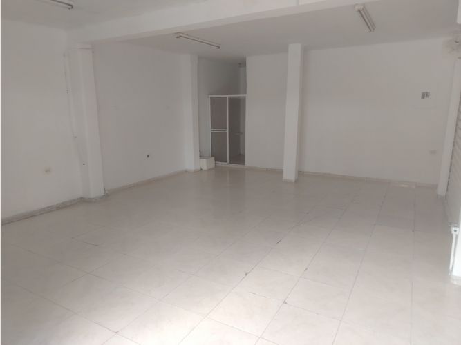 Local en venta en El Prado, Palmira, 70 m² · foto 2 de 24