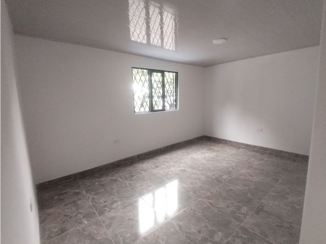 Local en venta en El Prado, Palmira, 70 m² · foto 3 de 24