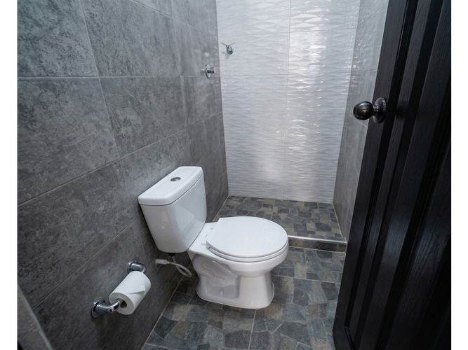 Local en venta en El Prado, Palmira, 70 m² · foto 4 de 24