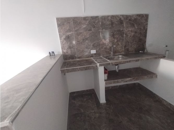 Local en venta en El Prado, Palmira, 70 m² · foto 16 de 24