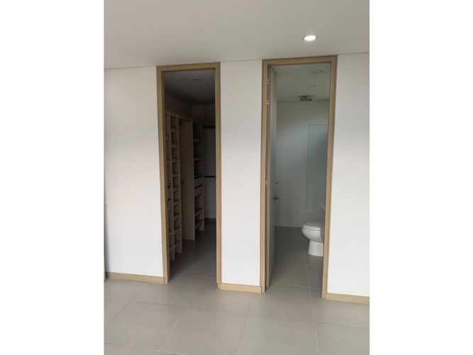 Apartamento de 3 alcobas en venta en Escobero, Medellín, 94 m² · foto 11 de 19