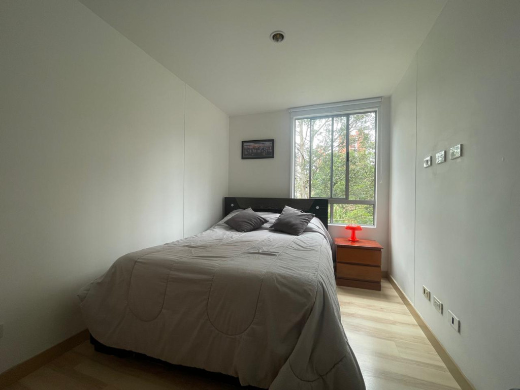 Apartamento en venta en Loma Del Escobero, Envigado · foto 9 de 13