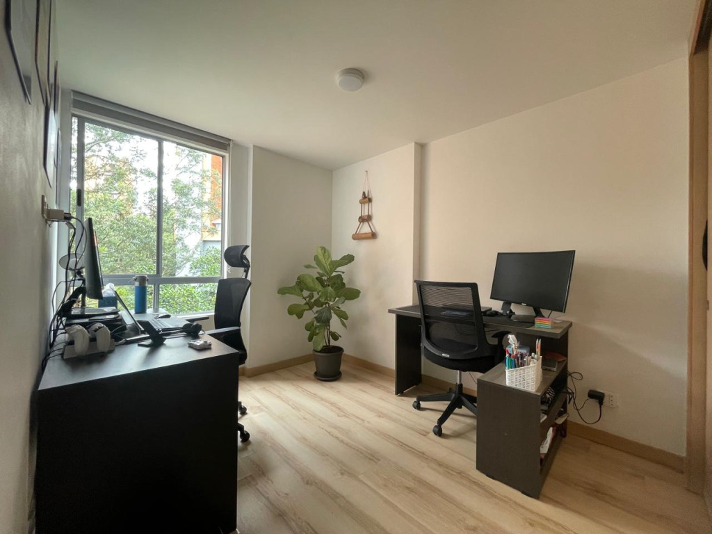 Apartamento en venta en Loma Del Escobero, Envigado · foto 11 de 13