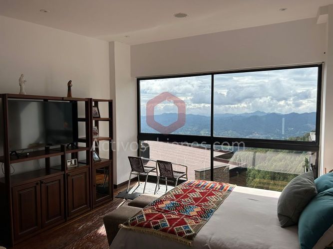 Apartamento de 2 alcobas en venta en El Retiro, 129 m² · foto 9 de 16