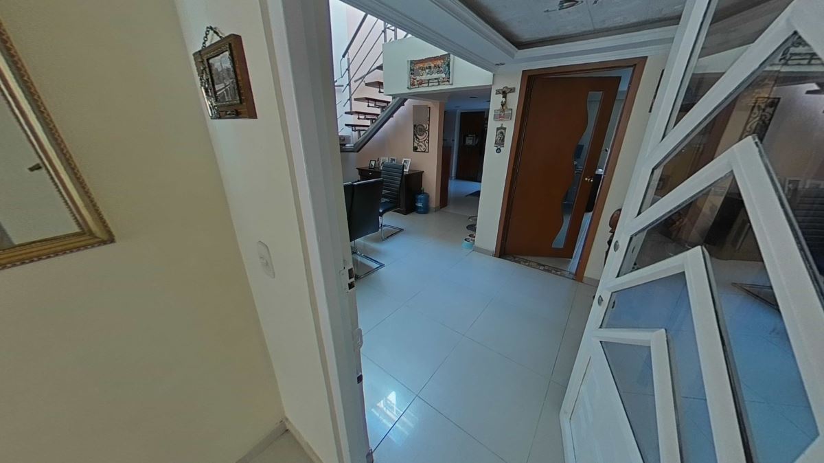 Casa en venta en Kennedy Central, Bogotá · foto 2 de 18