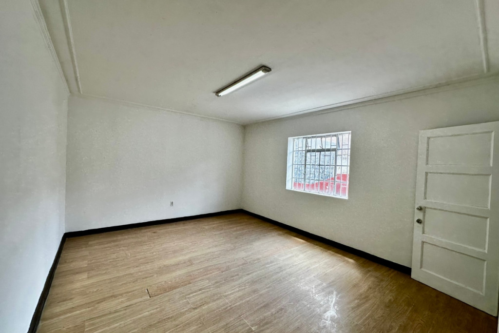 Casa en venta en Quinta Camacho, Bogotá · foto 3 de 19