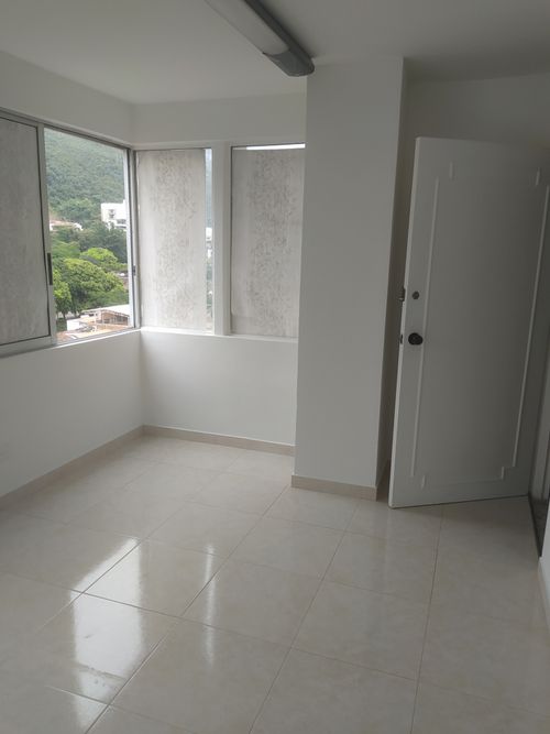 Oficina en arriendo en Santa Monica, Cali, 31 m² · foto 4 de 8