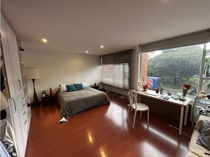 Apartamento de 4 alcobas en venta en Chico, Bogotá, 200 m² · foto 12 de 13