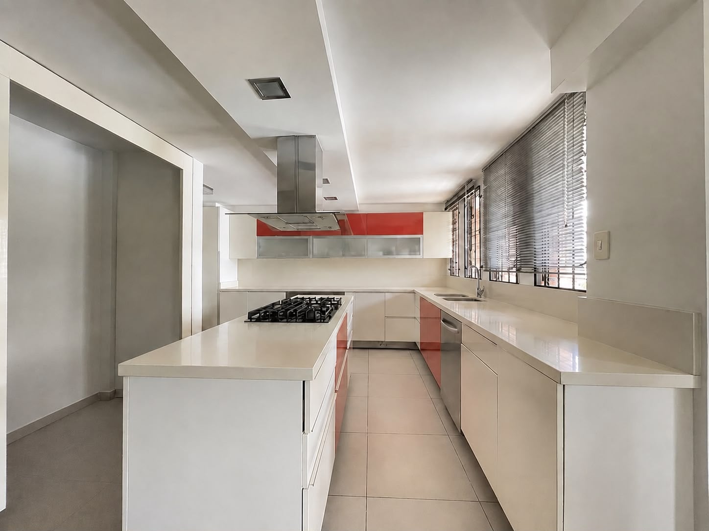 Casa en venta en Pinares, Pereira · foto 3 de 12
