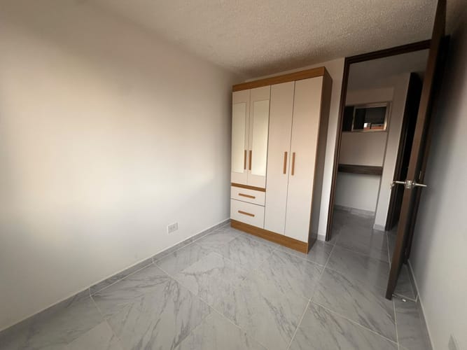 Apartamento de 3 alcobas en arriendo en Fac, Madrid, 58 m² · foto 11 de 24