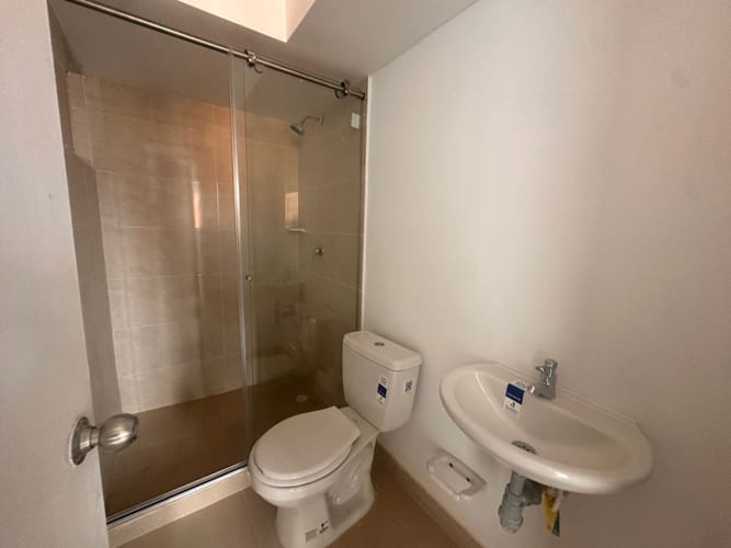 Apartamento de 3 alcobas en arriendo en Fac, Madrid, 58 m² · foto 19 de 24