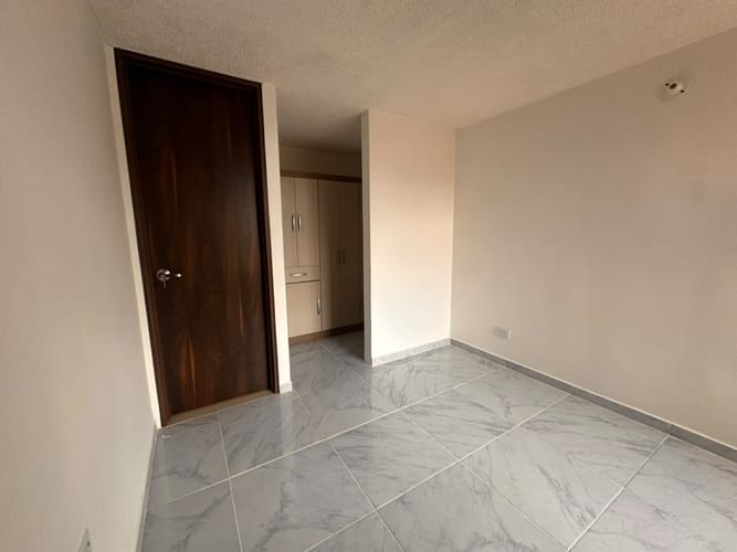 Apartamento de 3 alcobas en arriendo en Fac, Madrid, 58 m² · foto 22 de 24