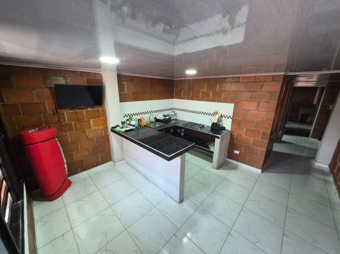Casa de 2 alcobas en arriendo en El Carmelo, Candelaria, 60 m² · foto 3 de 8