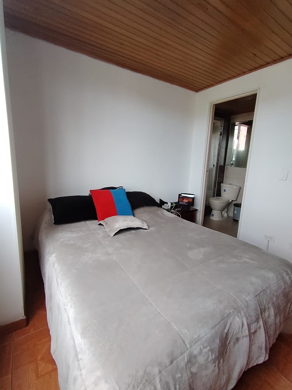 Apartamento en venta en Castilla, Bogotá · foto 6 de 21