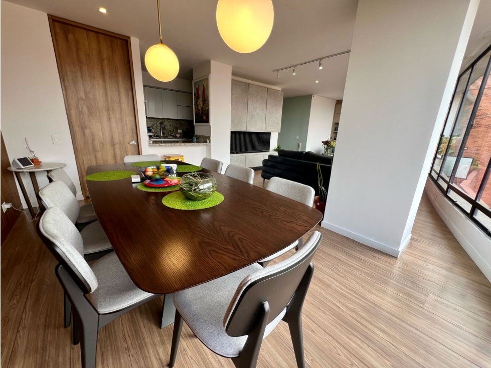 Apartamento en venta en Los Rosales, Bogotá · foto 6 de 24