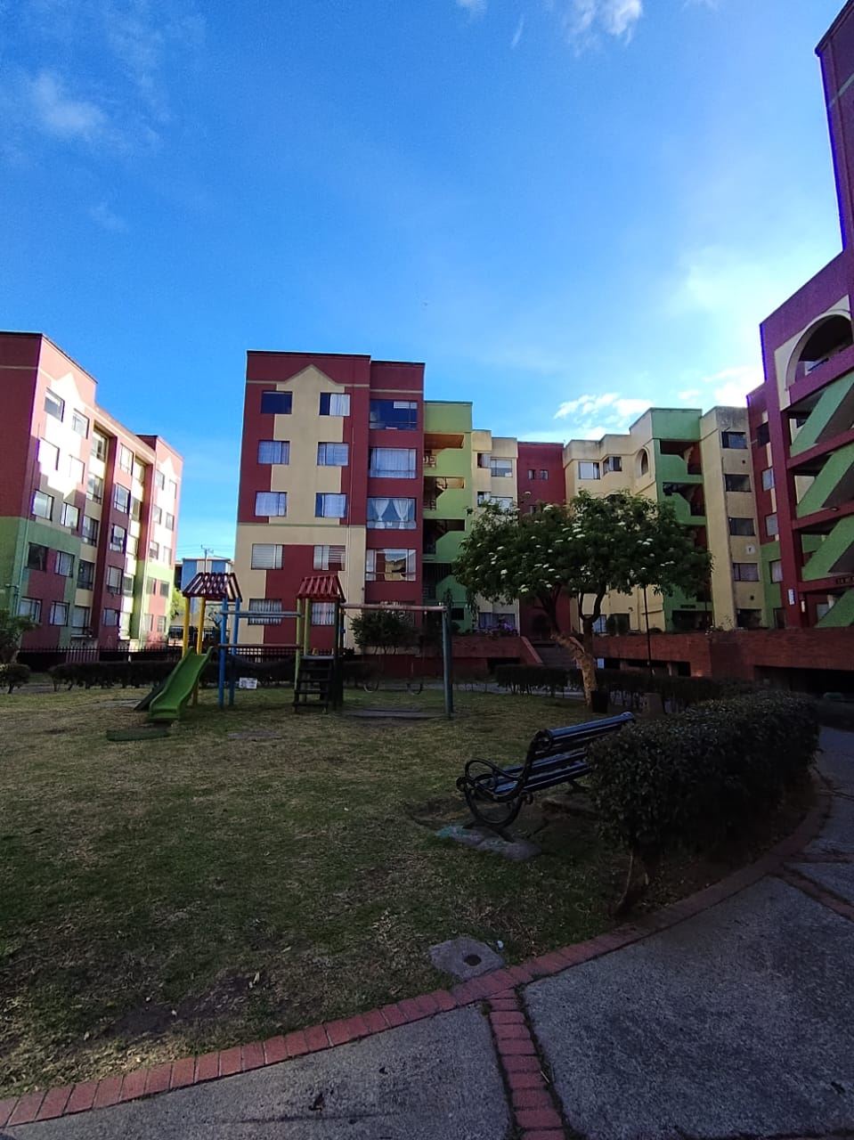 Apartamento en venta en Castilla, Bogotá · foto 19 de 21