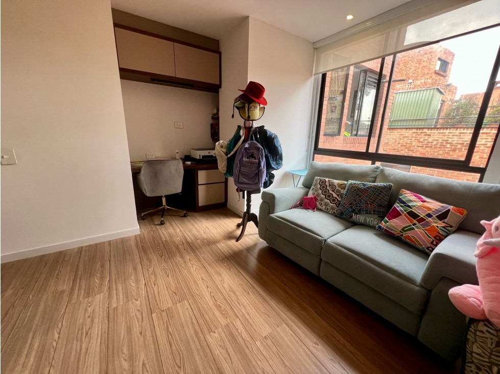 Apartamento en venta en Los Rosales, Bogotá · foto 10 de 24