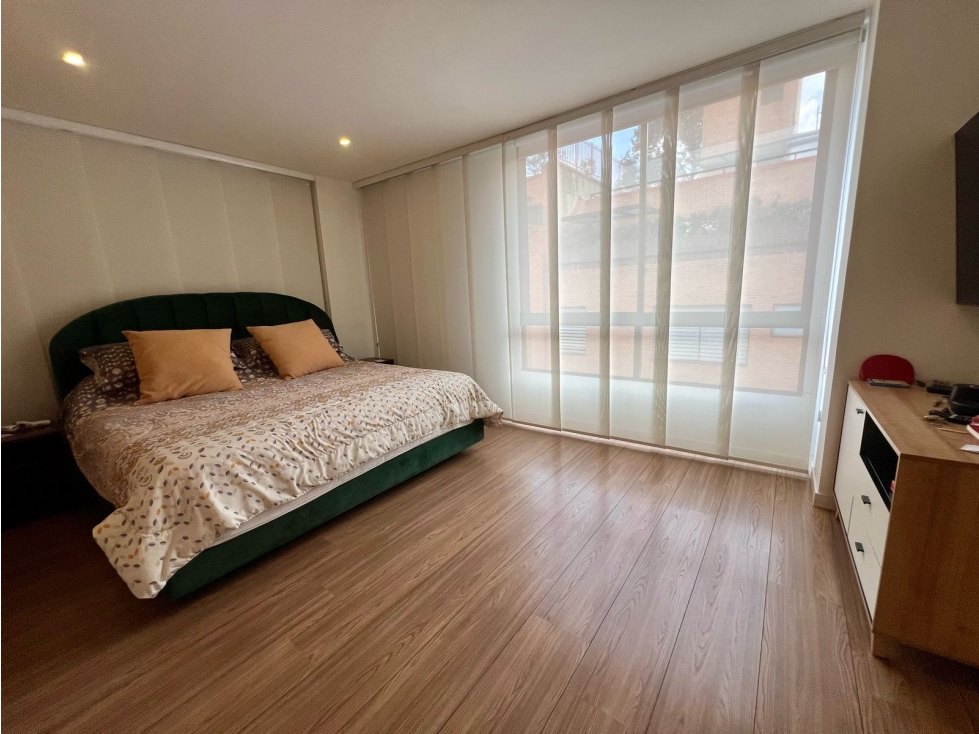 Apartamento en venta en Los Rosales, Bogotá · foto 12 de 24