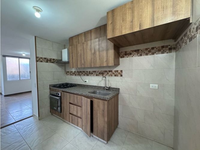 Apartamento de 3 alcobas en venta en Echavarria, Madrid, 66 m² · foto 15 de 17