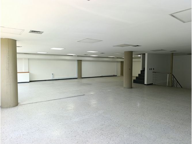 Bodega en arriendo en Milan Condominios, Envigado, 600 m² · foto 7 de 17