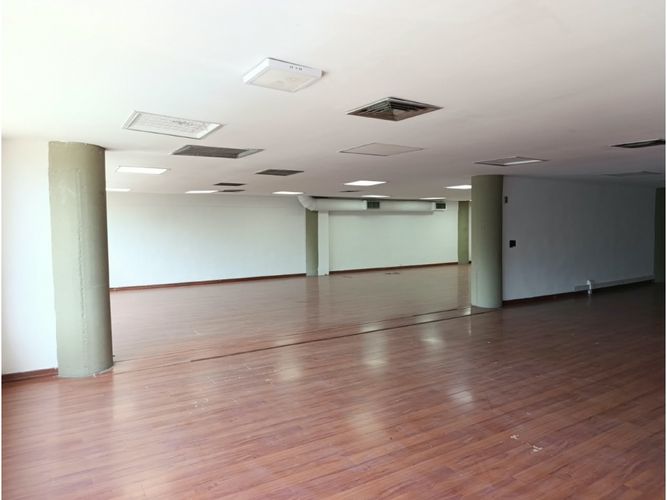 Bodega en arriendo en Milan Condominios, Envigado, 600 m² · foto 11 de 17
