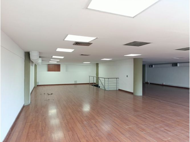 Bodega en arriendo en Milan Condominios, Envigado, 600 m² · foto 14 de 17