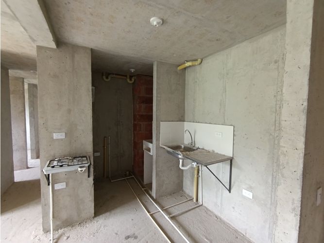 Apartamento de 3 alcobas en venta en Campo Alegre, El Carmen de Viboral, 52 m² · foto 2 de 23