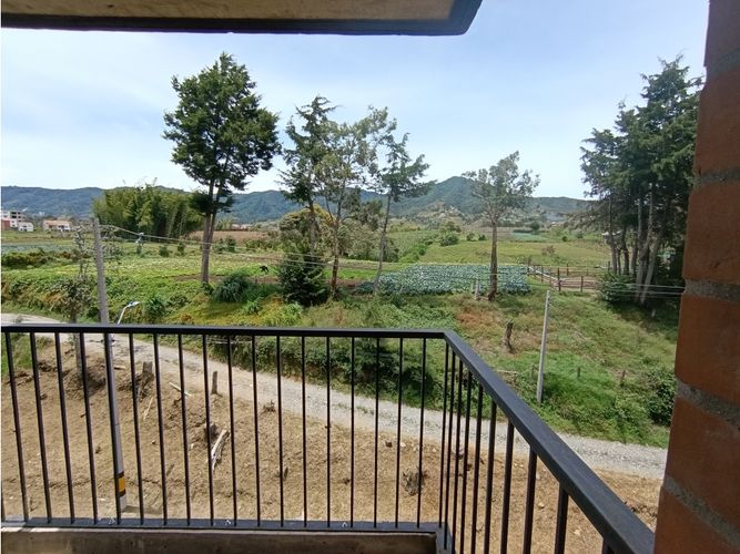 Apartamento de 3 alcobas en venta en Campo Alegre, El Carmen de Viboral, 52 m² · foto 7 de 23