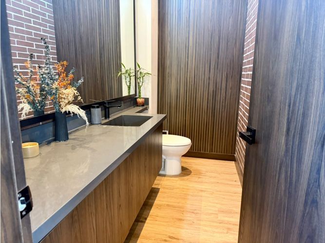 Casa de 3 alcobas en venta en Vía Las Palmas, Envigado, 363 m² · foto 12 de 24