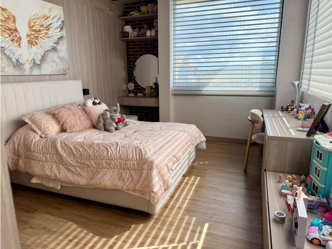 Casa de 3 alcobas en venta en Vía Las Palmas, Envigado, 363 m² · foto 16 de 24