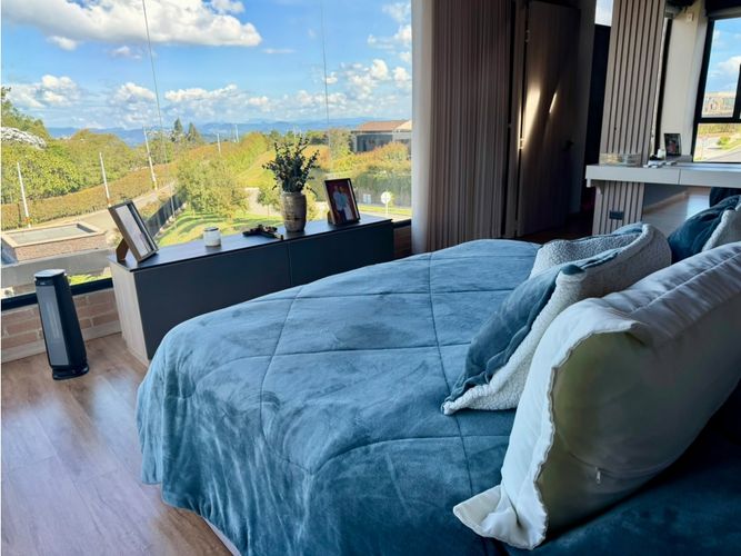 Casa de 3 alcobas en venta en Vía Las Palmas, Envigado, 363 m² · foto 22 de 24