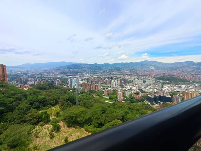 Apartamento de 3 alcobas en arriendo en Loma Del Indio, Medellín, 76 m² · foto 4 de 14